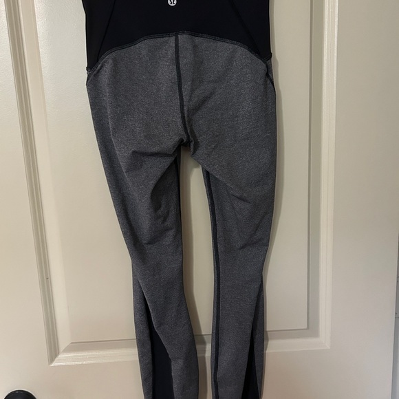 nwot Lululemon train times - Picture 2 of 4